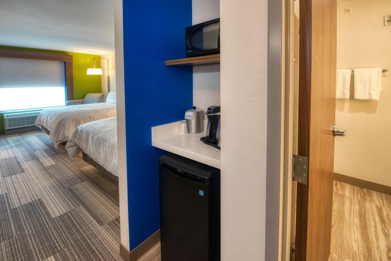  | Holiday Inn Express And Suites Omaha Downtown - Airport