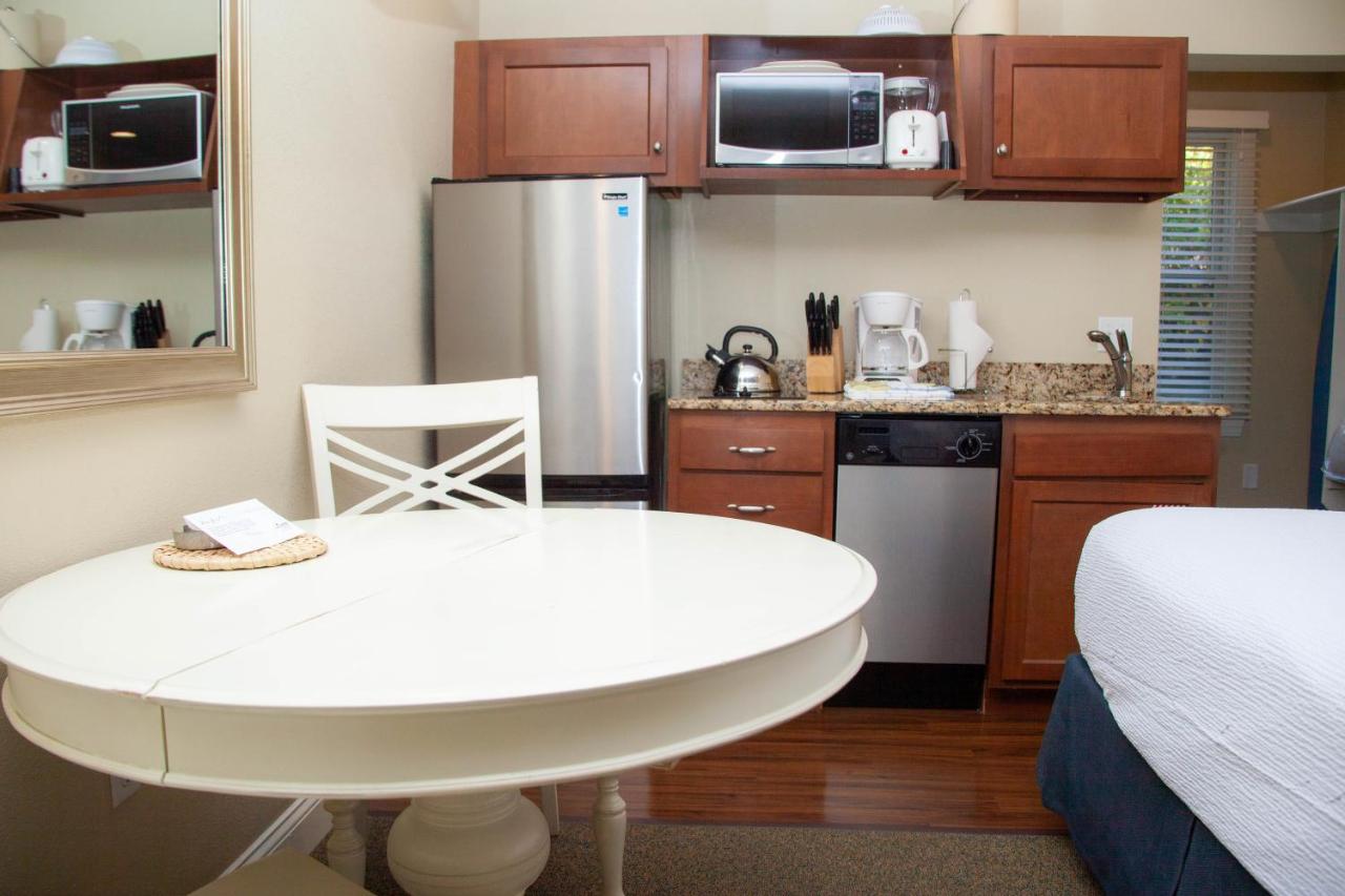 Deluxe Studio at InnSeason Resorts HarborWalk