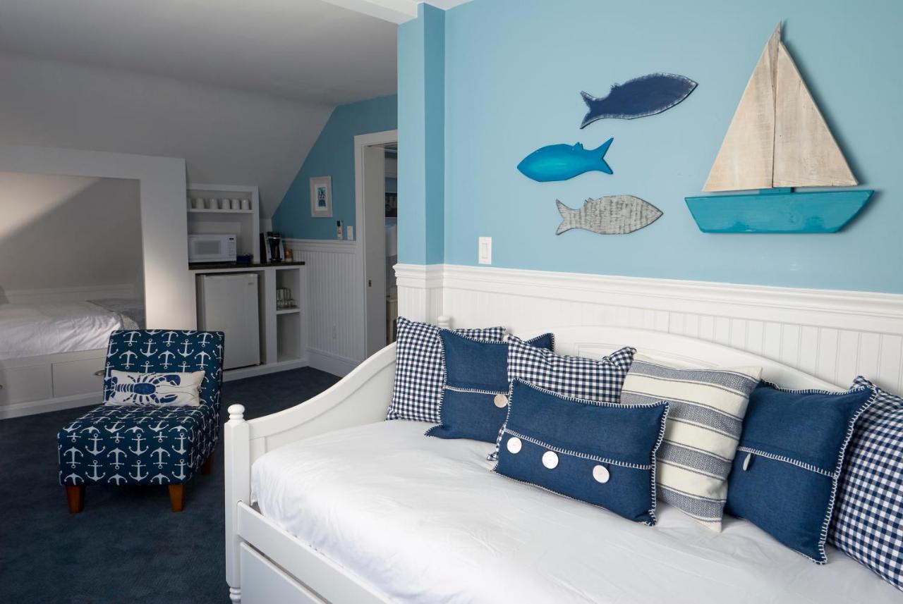 Family Room at Nonantum Resort