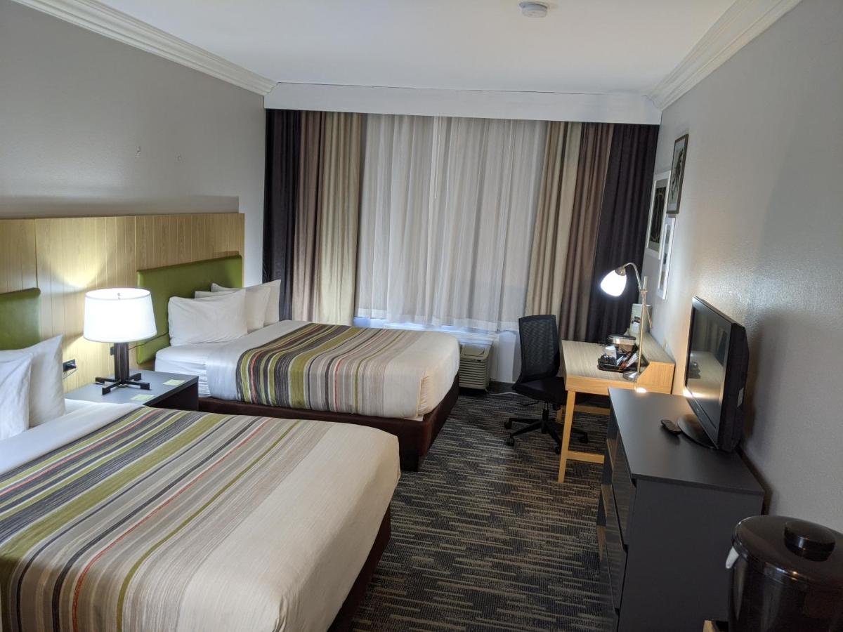 Queen Room with Two Queen Beds - Non-Smoking at Country Inn & Suites by Radisson, Nashville, TN