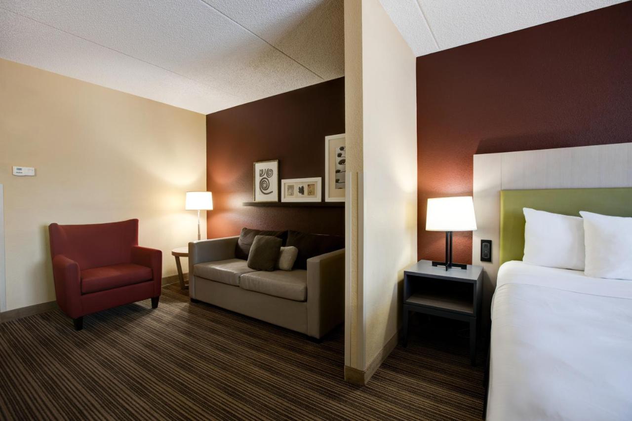 King Suite with Sofa Bed - Non Smoking at Comfort Inn & Suites St. Paul Northeast