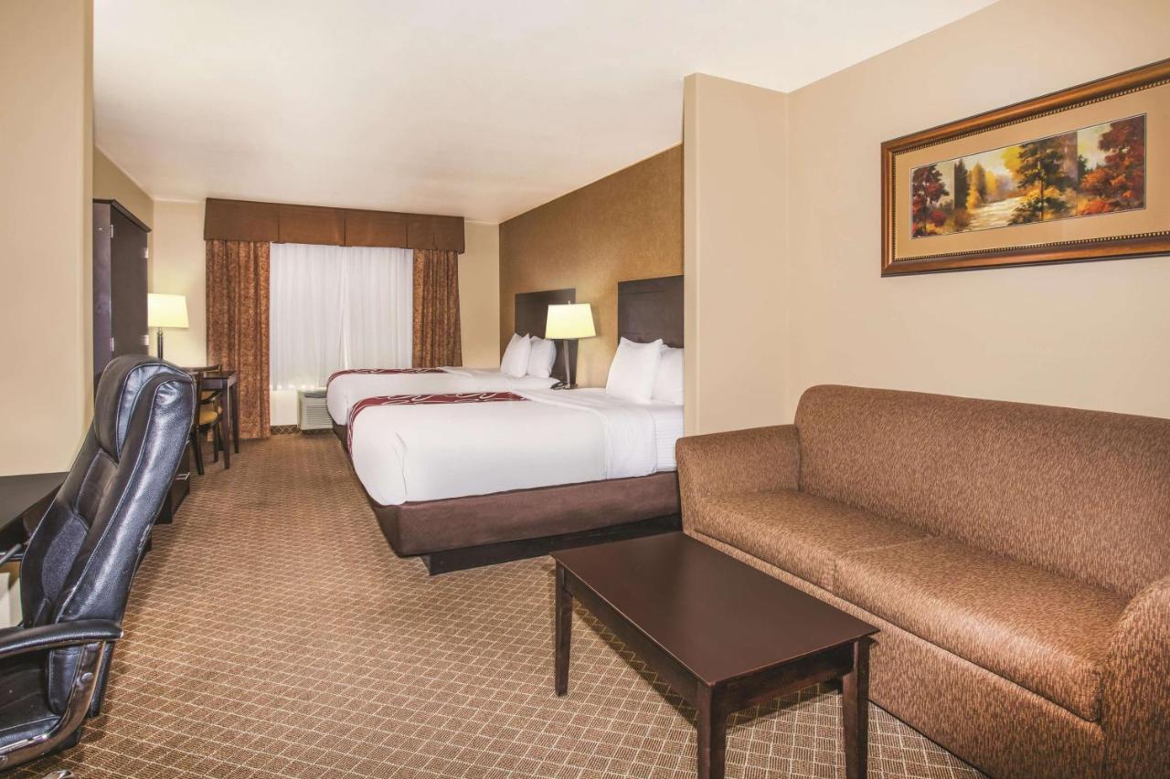 Executive Two Queen with Sofa Bed - Non-Smoking at La Quinta Inn & Suites by Wyndham Ely