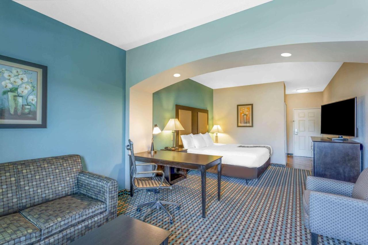 Two-Bedroom Suite - Non-Smoking at La Quinta Inn & Suites by Wyndham Ely