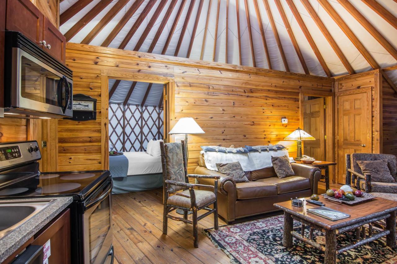 King Suite with One Queen Bed and Sofa Bed - Non-Smoking at Bluegreen Vacations Shenandoah Crossing, an Ascend Collection Resort