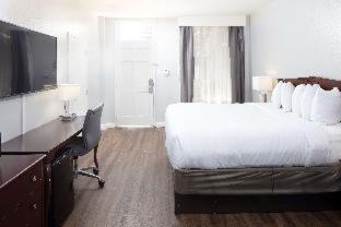 Room #5686089 at Maison St Charles