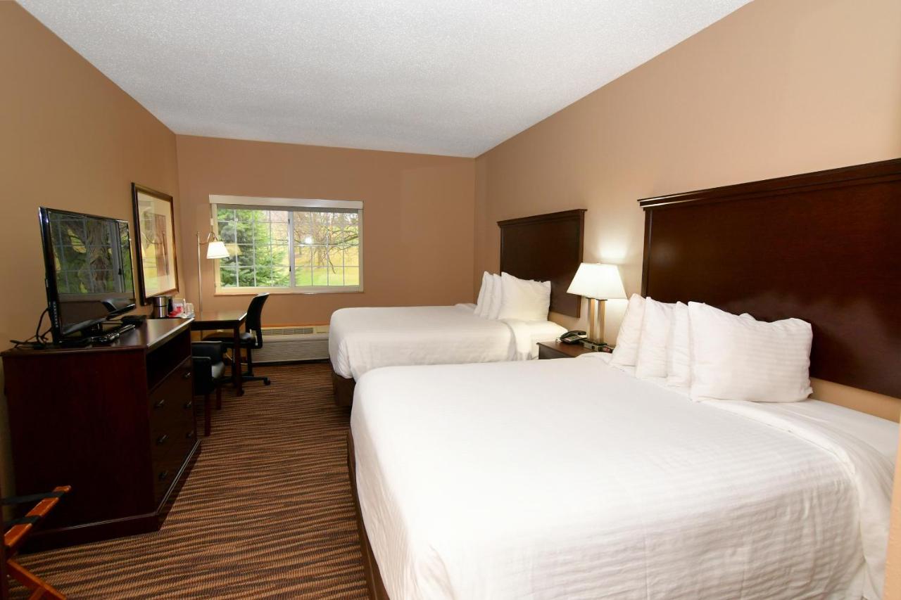 Queen Room with Two Queen Beds - Non-Smoking at Cobblestone Inn & Suites - Denison Majestic Hills