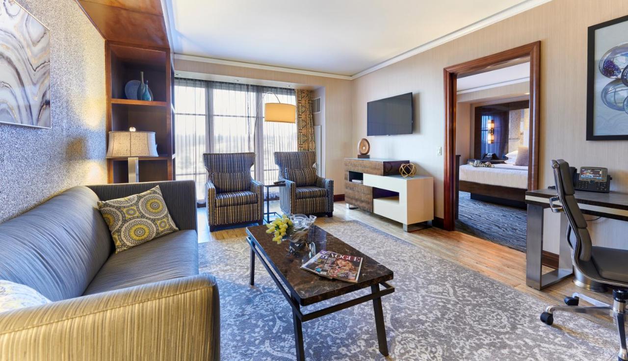King Suite Accesible at Mount Airy Casino Resort - Adults Only 21+