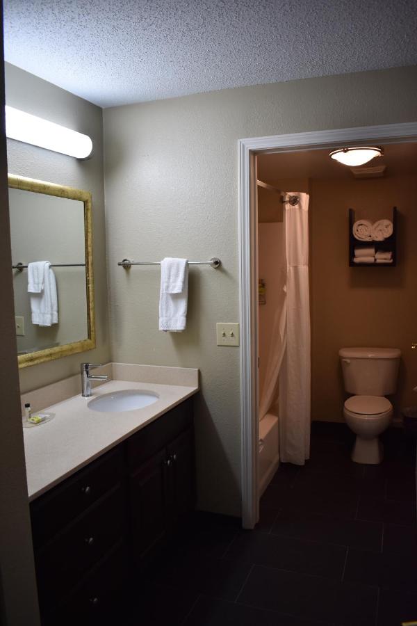 Two-Bedroom Family Suite at Staybridge Suites Cranbury by IHG