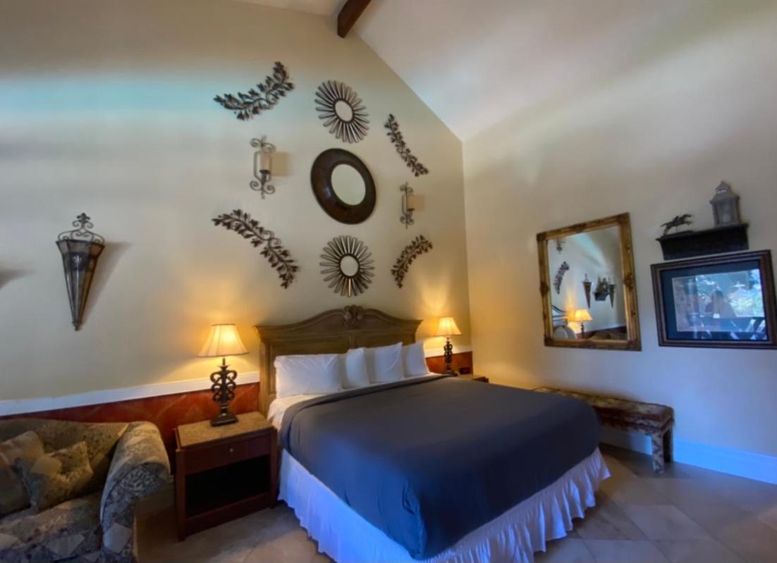 | Tuscany Hills Retreat