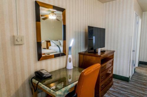Room #5628229 at Wharf Inn