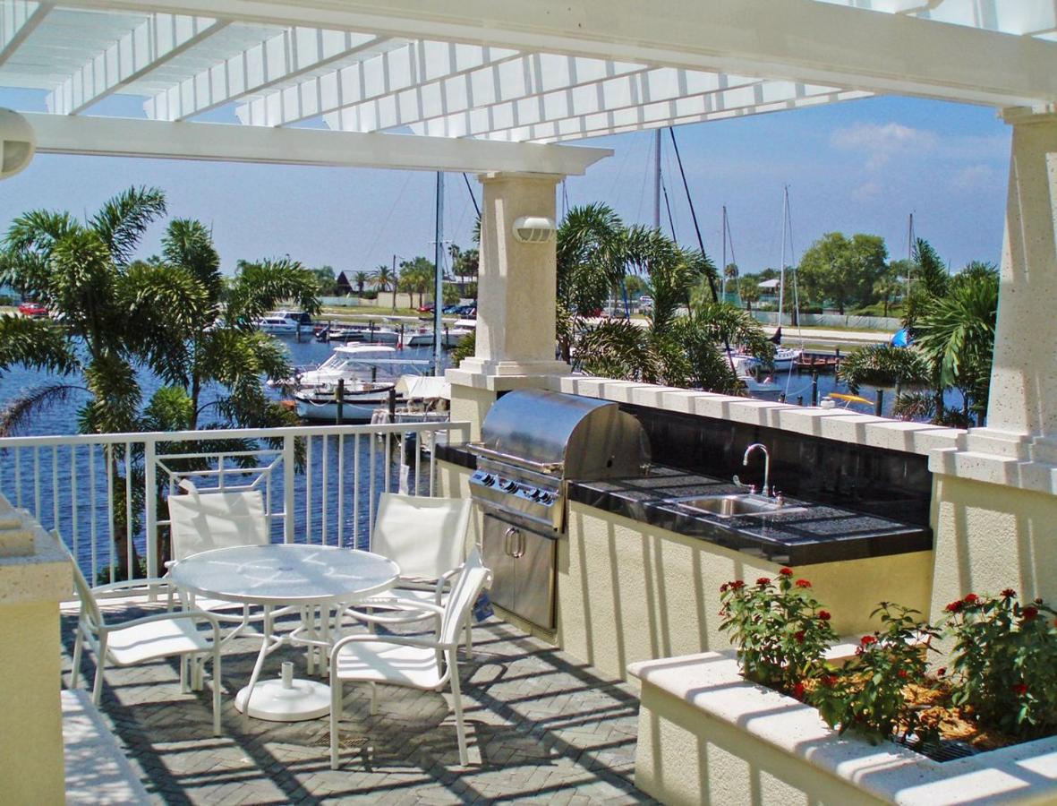 Harborside Suites at Little Harbor