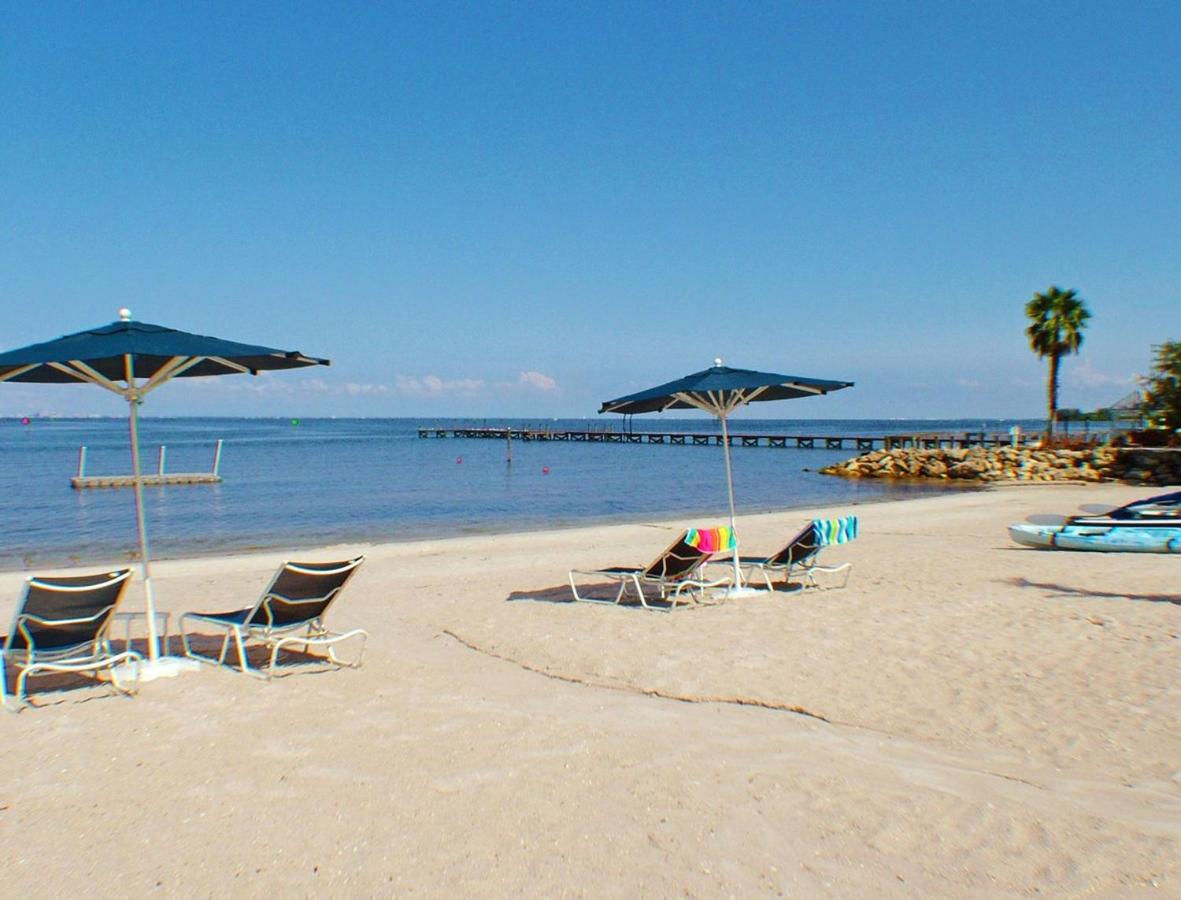 Harborside Suites at Little Harbor
