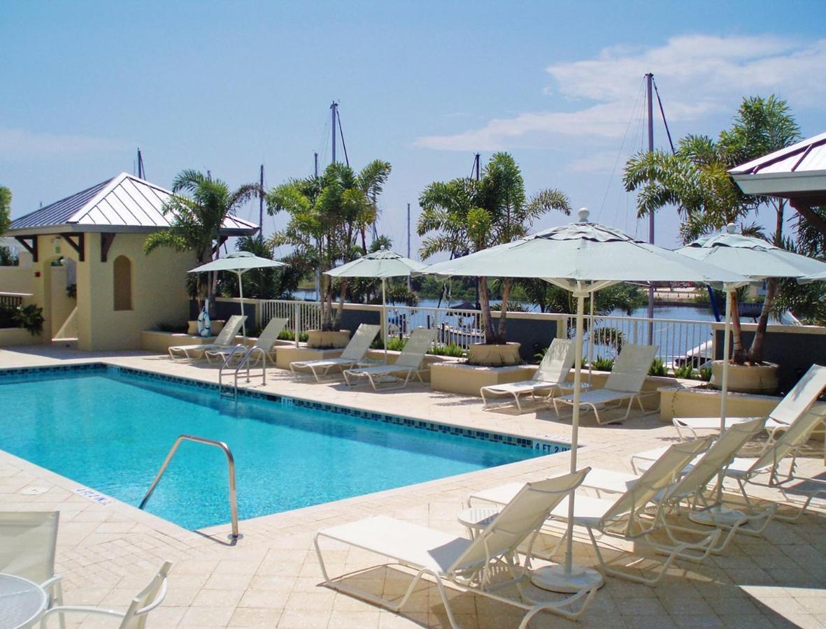 Harborside Suites at Little Harbor