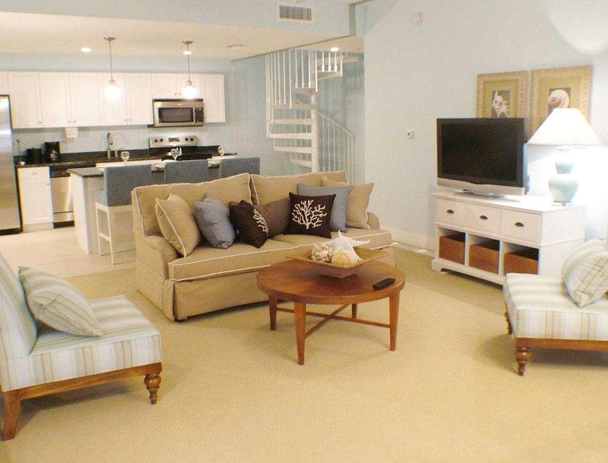 Harborside Suites at Little Harbor