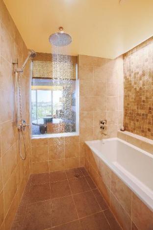 Room #25235373 at Miyako Hybrid Hotel Torrance
