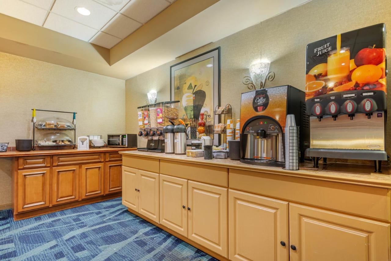  | Ramada by Wyndham Levittown Bucks County