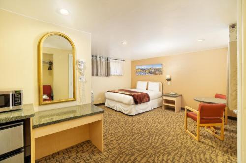 Room #42581907 at Holiday Inn Express Glenwood Springs by IHG