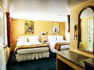 Room #42581908 at Holiday Inn Express Glenwood Springs by IHG