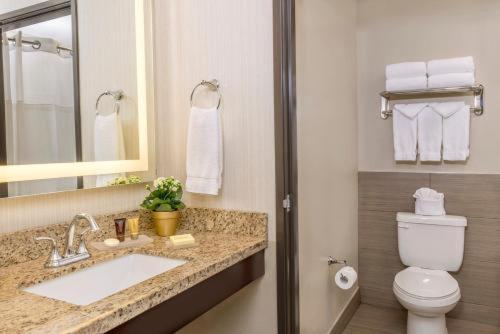 Room #4931528 at Ayres Suites Yorba Linda