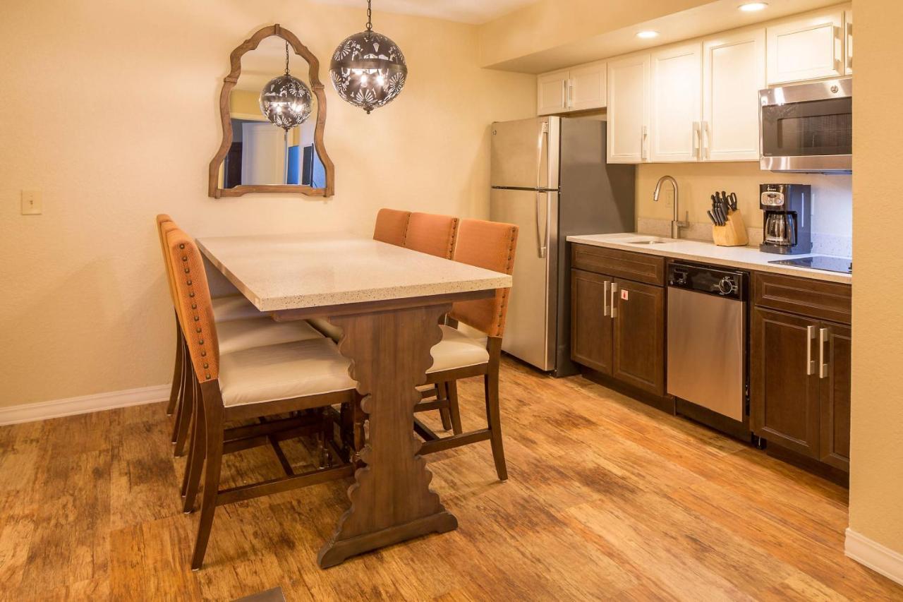 Two-Bedroom Suite at Bluegreen Vacations Casa Del Mar