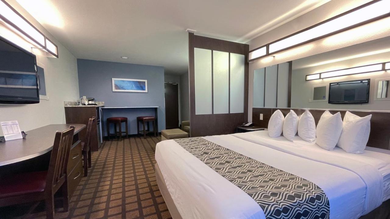 1 King Bed, Studio Suite, Non-Smoking at Microtel Inn & Suites by Wyndham Michigan City