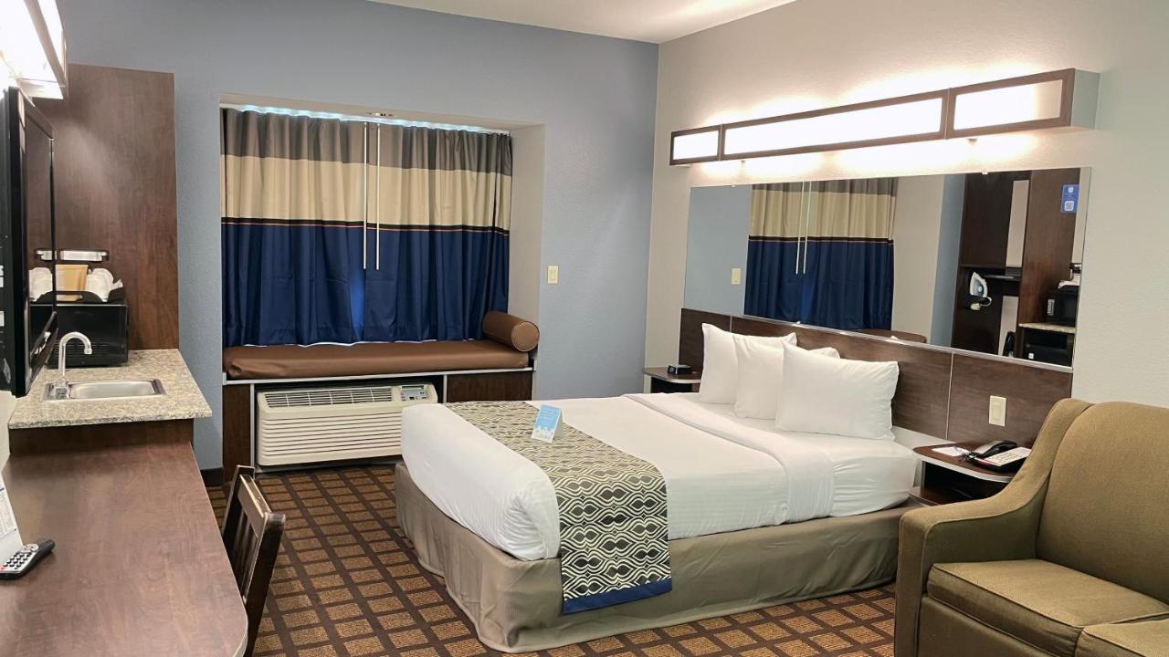 1 Queen Bed, Accessible Studio Suite, Non-Smoking at Microtel Inn & Suites by Wyndham Michigan City