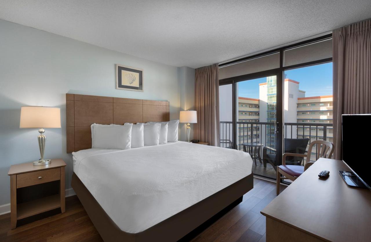 Two-Bedroom Suite with Ocean View at Beach Colony Resort