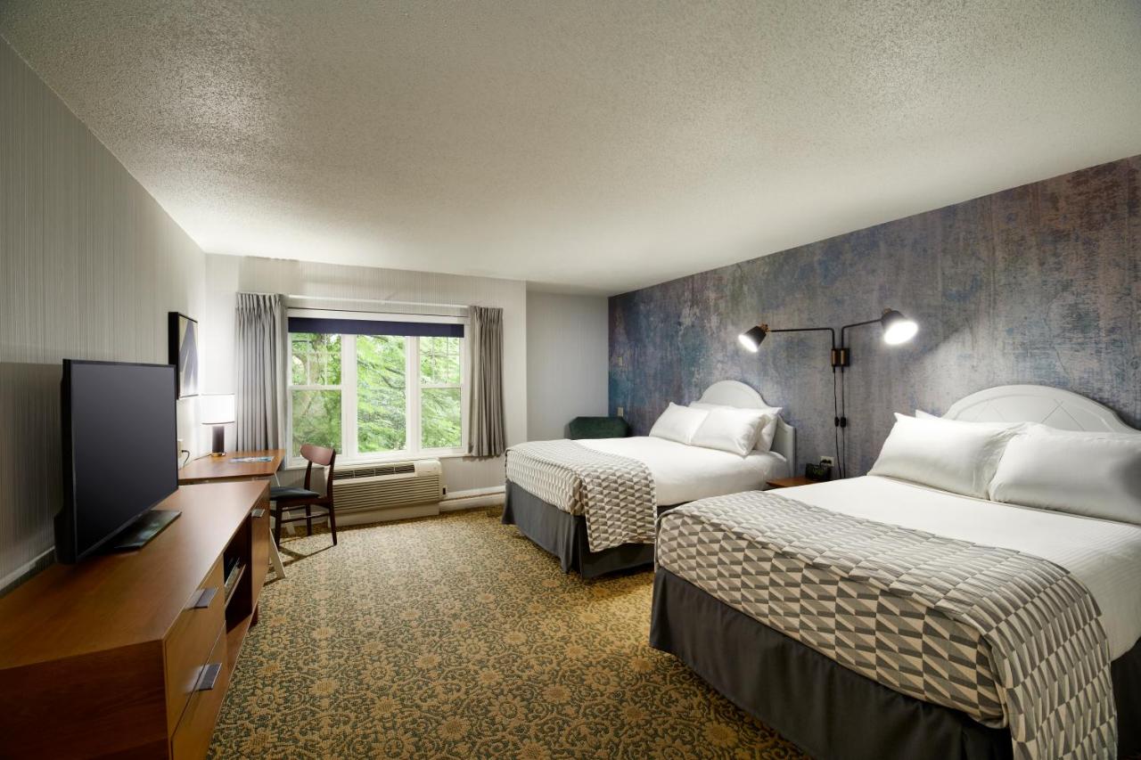 Double Room at Tarrytown House Estate