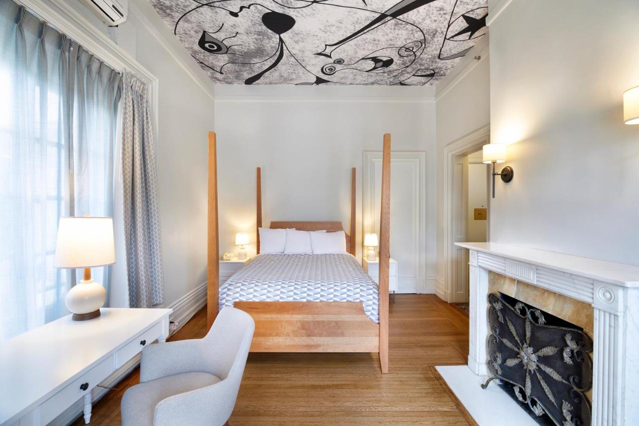 King Mansion Room at Tarrytown House Estate