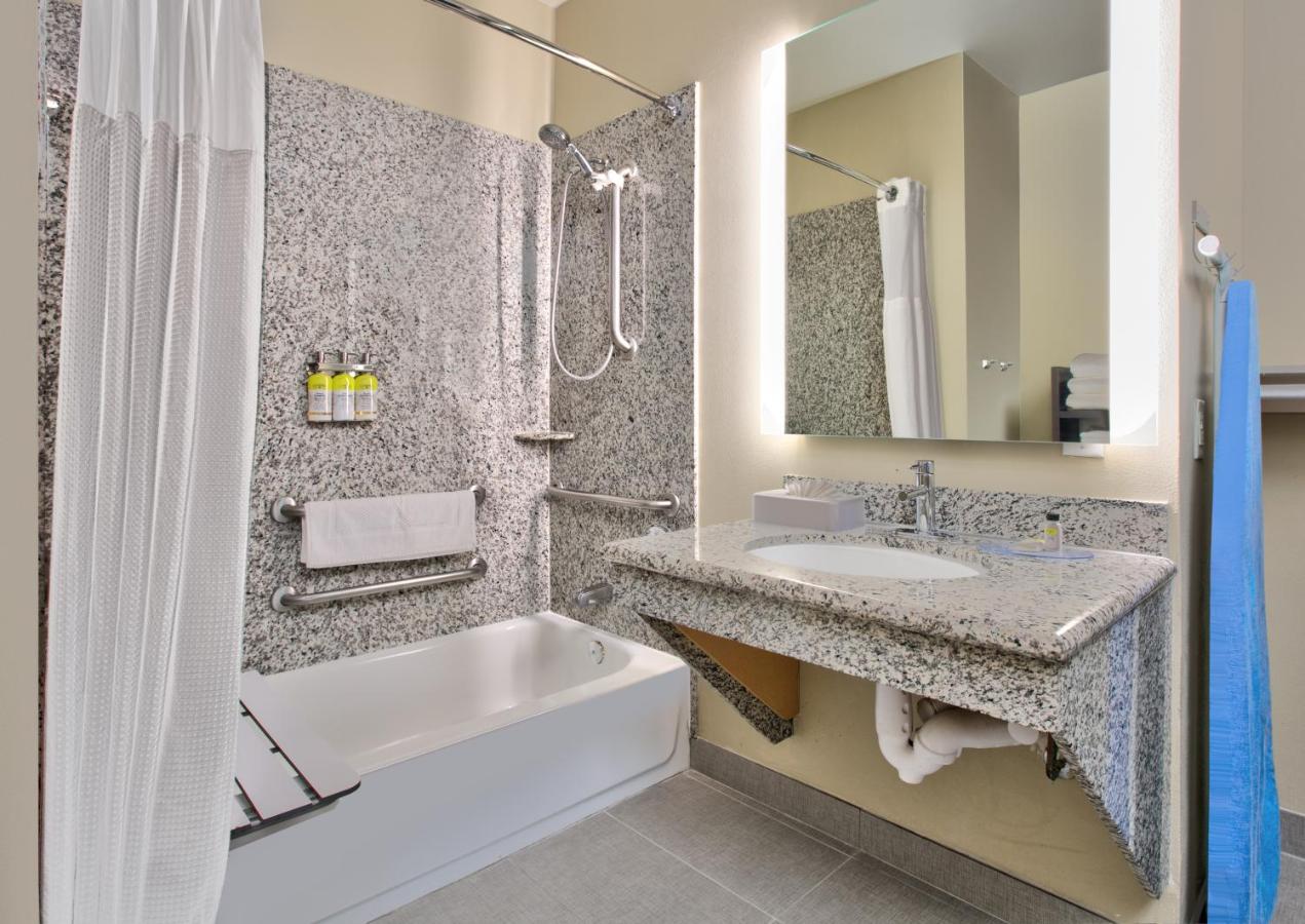 Studio King Suite with Mobility Accessible Tub - Non-Smoking at Staybridge Suites Plano - Richardson Area by IHG