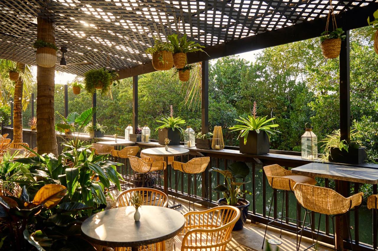 Vintro Hotel South Beach, Curio Collection by Hilton