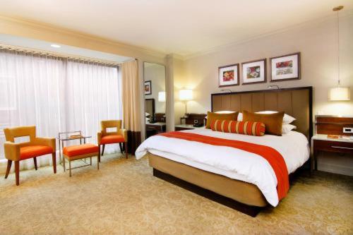Room #5863113 at Inn at the Market