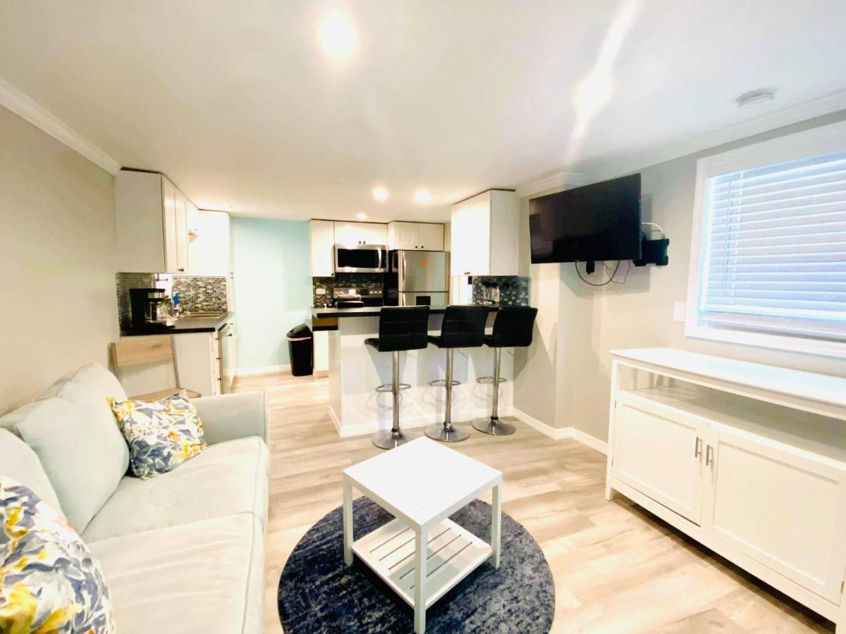Superior Apartment at Sun Deck Inn and Suites