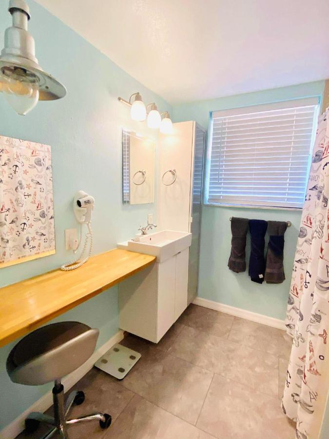 Superior Apartment at Sun Deck Inn and Suites