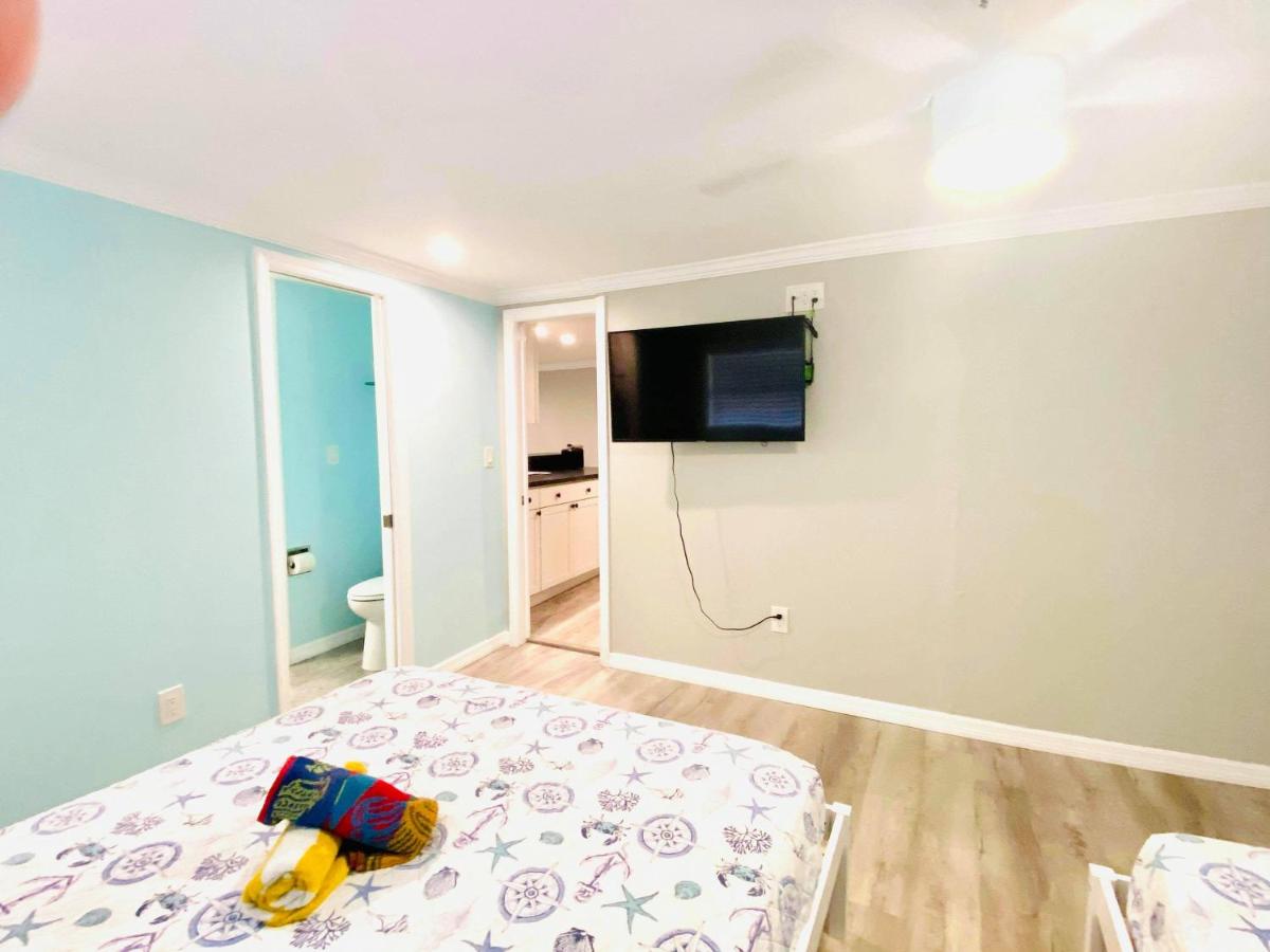 Superior Apartment at Sun Deck Inn and Suites