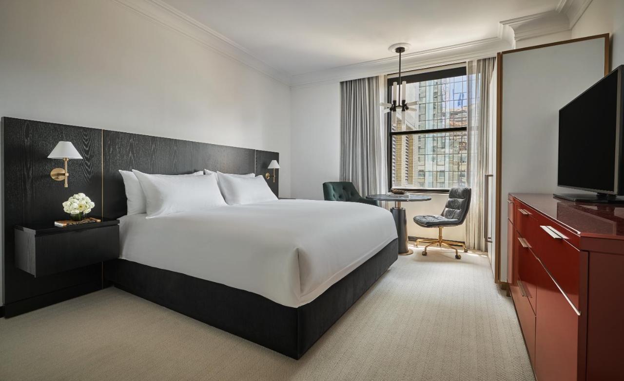 Corner King at Pendry Chicago