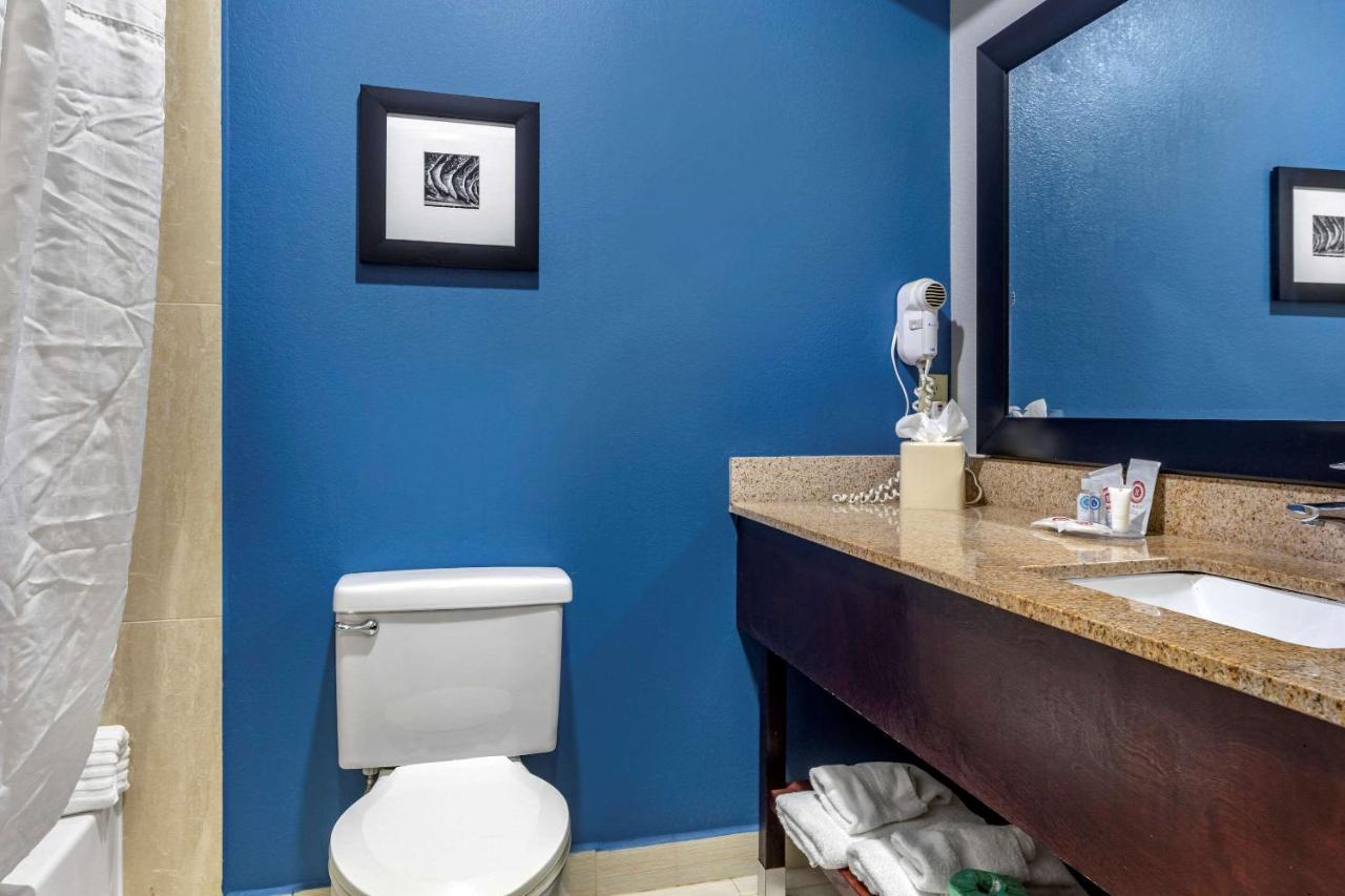 Queen Room with Two Queen Beds - Accessible/Non-Smoking at Comfort Inn & Suites Mansfield