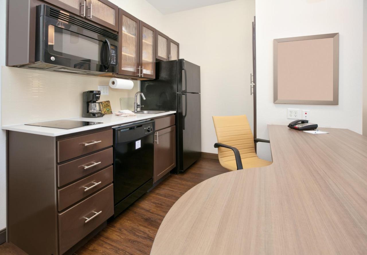 One-Bedroom Queen Suite - Non-Smoking at Candlewood Suites DFW South by IHG