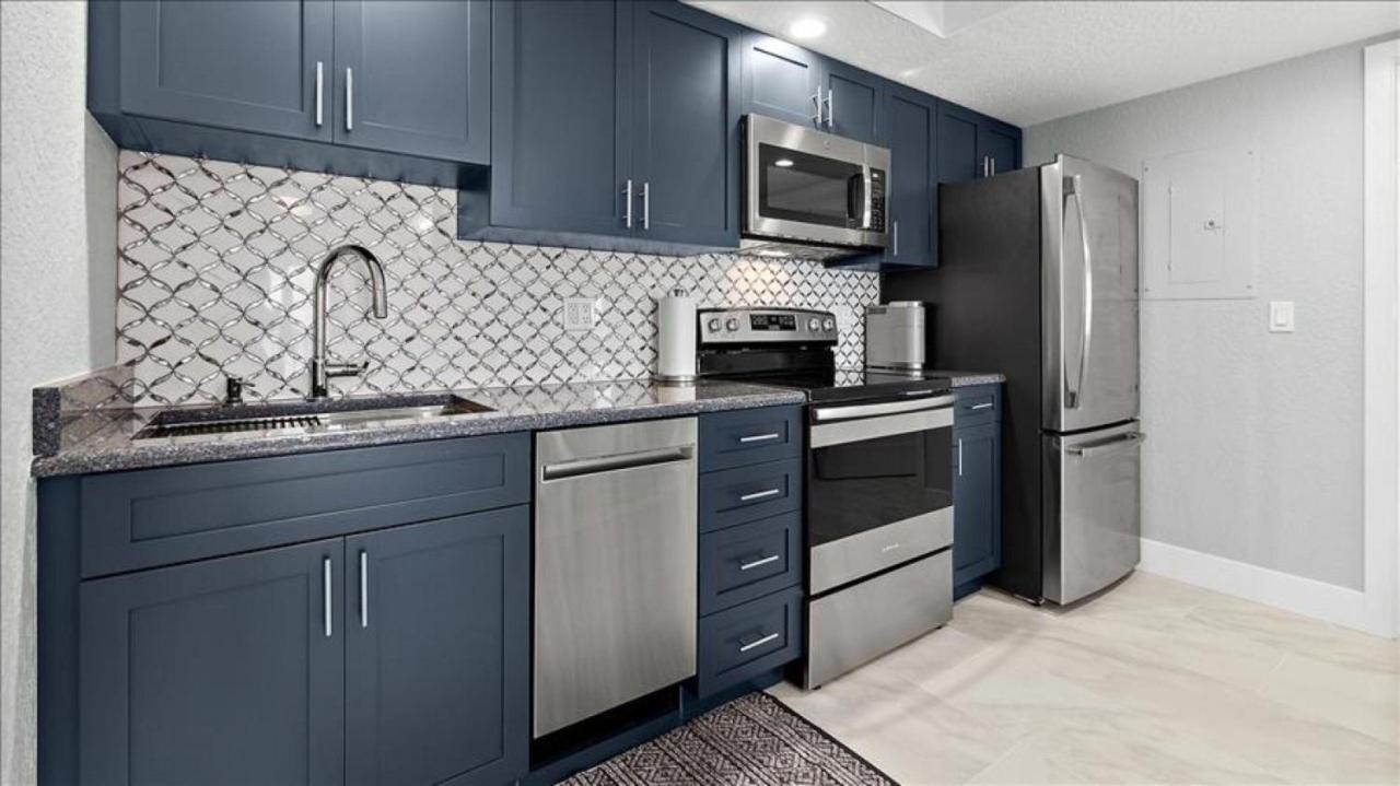 One-Bedroom Apartment at Coconut Palms Beach Resort II, an Ascend Collection Hotel