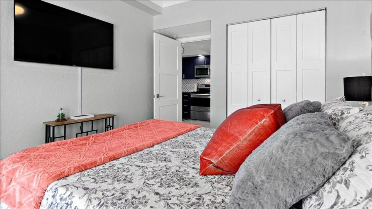 One-Bedroom Apartment at Coconut Palms Beach Resort II, an Ascend Collection Hotel
