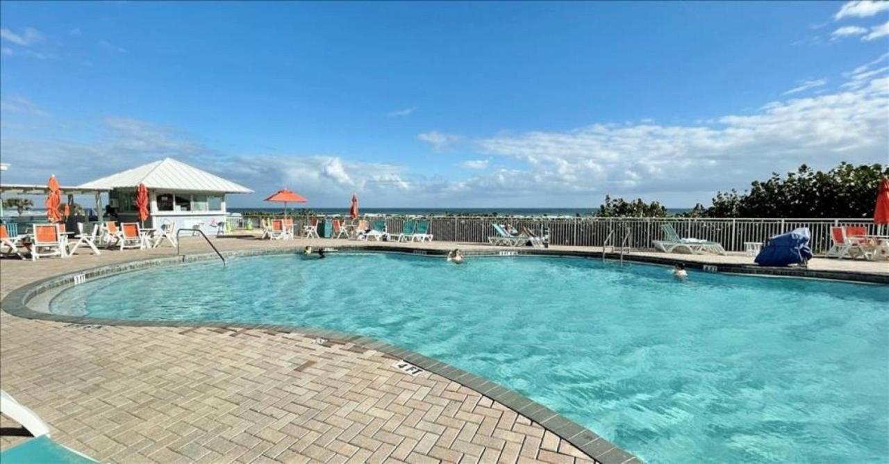 One-Bedroom Apartment at Coconut Palms Beach Resort II, an Ascend Collection Hotel
