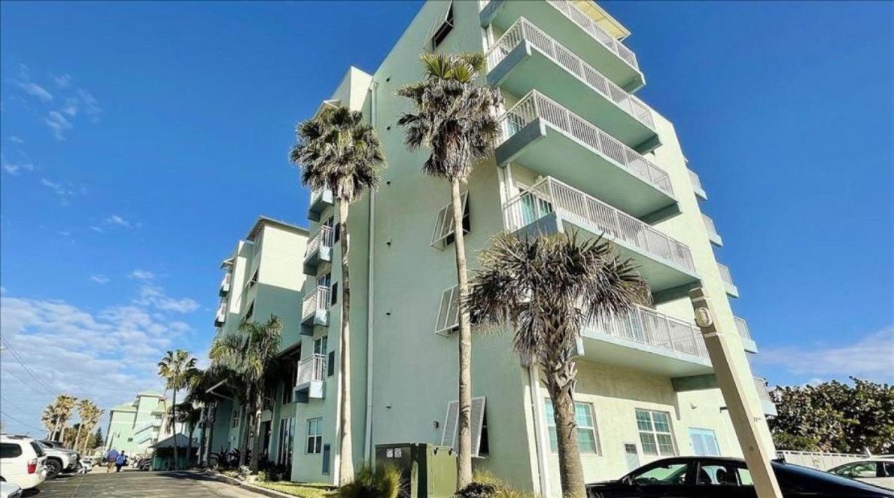 One-Bedroom Apartment at Coconut Palms Beach Resort II, an Ascend Collection Hotel