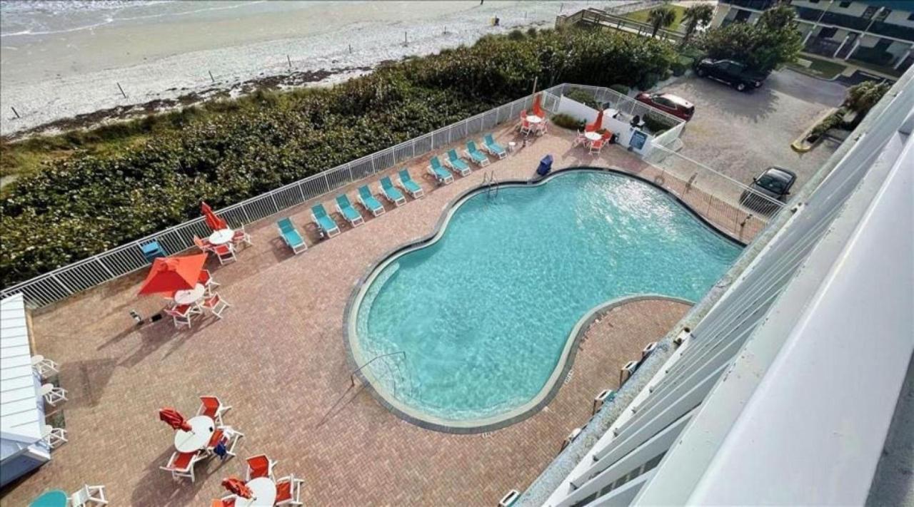 One-Bedroom Apartment at Coconut Palms Beach Resort II, an Ascend Collection Hotel