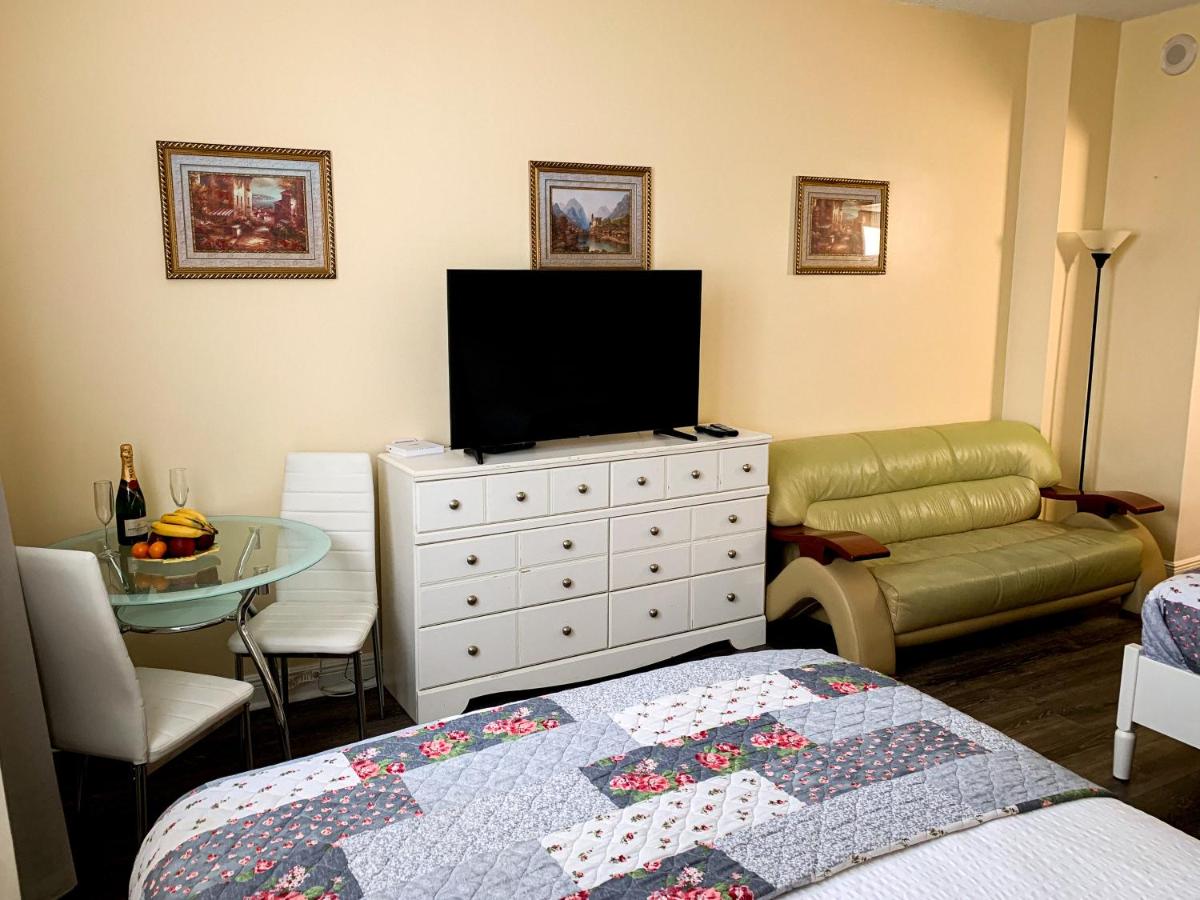 Deluxe King Studio at Collins Avenue Apartment