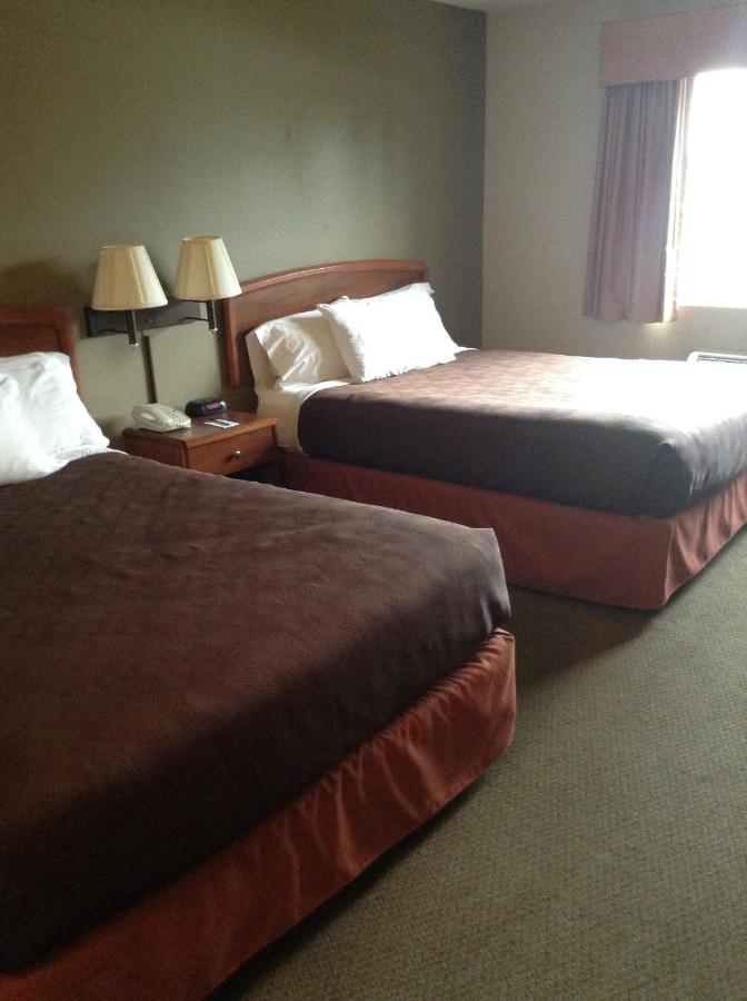 Queen Room with Two Queen Beds - Non-Smoking at AmericInn by Wyndham Republic