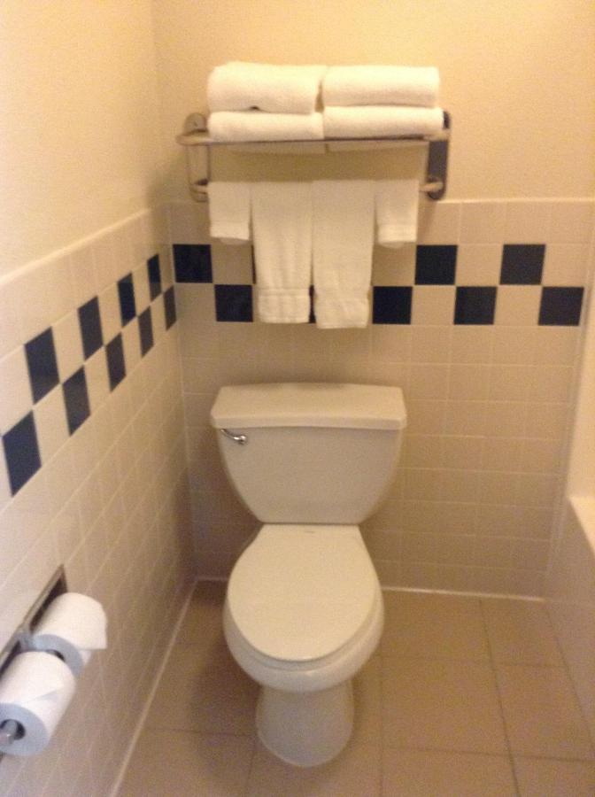 King Room - Mobility Access/Non-Smoking at AmericInn by Wyndham Republic