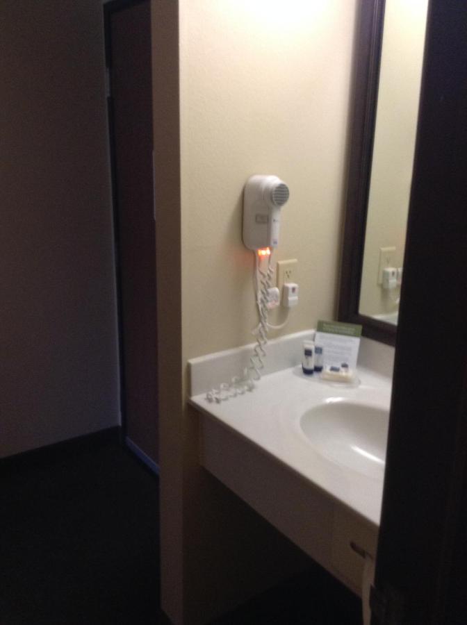 King Room - Non-Smoking at AmericInn by Wyndham Republic