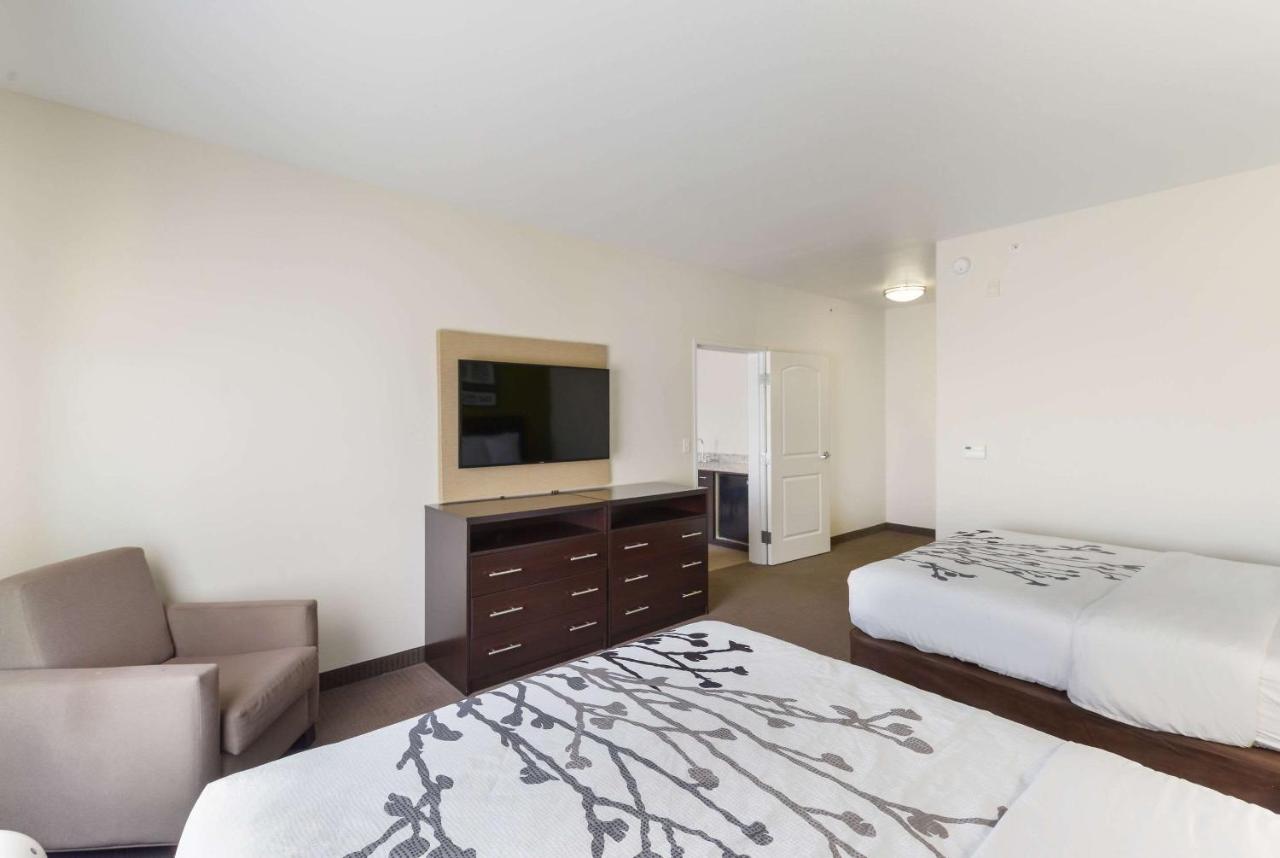 Executive Queen Suite with Two Queen Beds - Non-Smoking at Sleep Inn & Suites Midland West