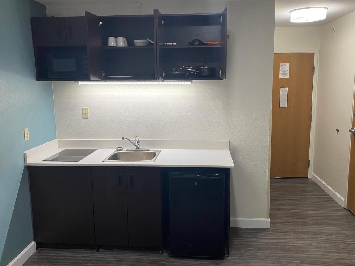 Queen Suite - Non-Smoking at Sleep Inn St. Robert-Fort Leonard Wood