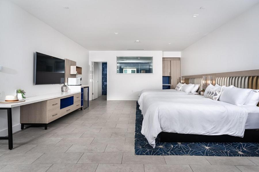 Superior Studio at Heat Hotel